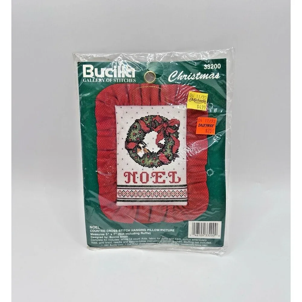 BUCILLA Christmas Cross-Stitch 